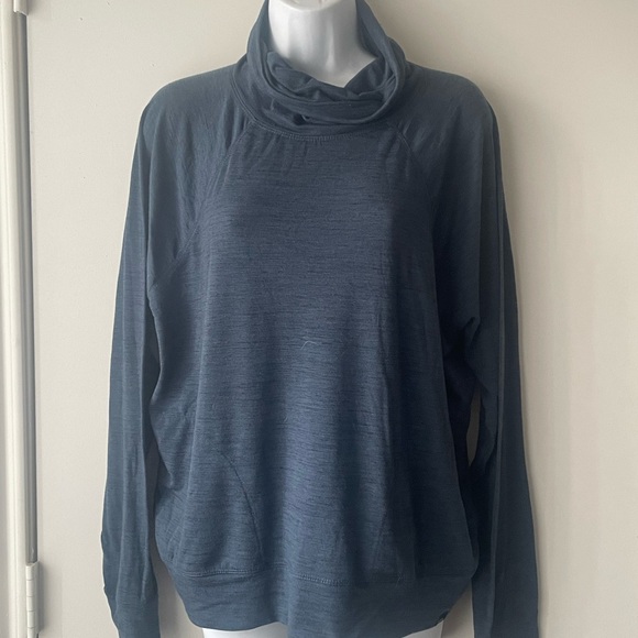 PRANA women’s hoodie - Picture 7 of 7